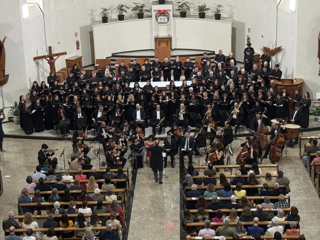 Requiem de mozart sao leopoldo — Presto Produções