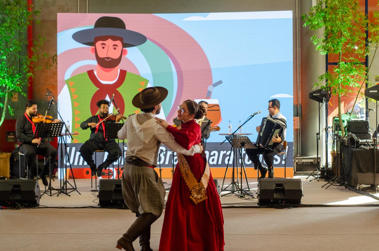 Música ao vivo para eventos corporativos no Rio Grande do Sul — PRESTO Produções